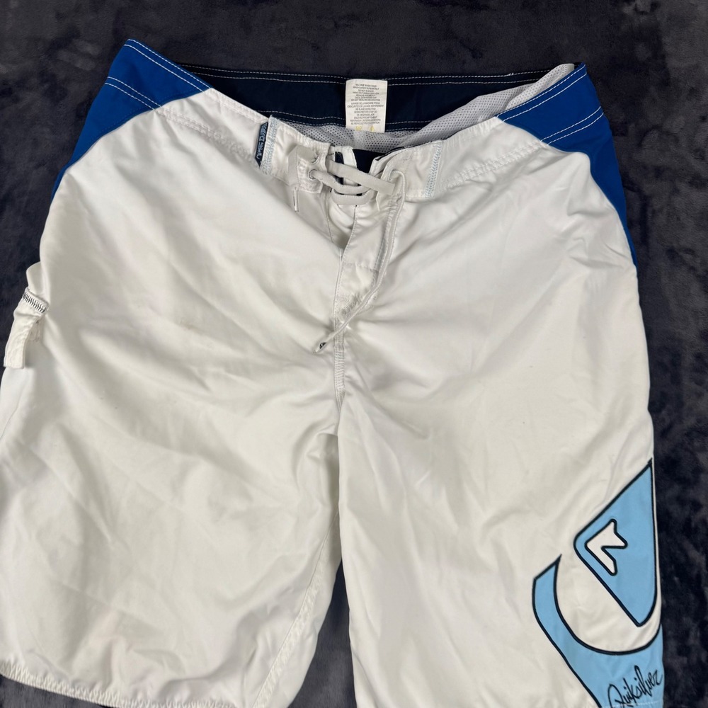 Quiksilver Board Shorts Mens 36 White Blue Logo Cargo Swim Trunks G101479